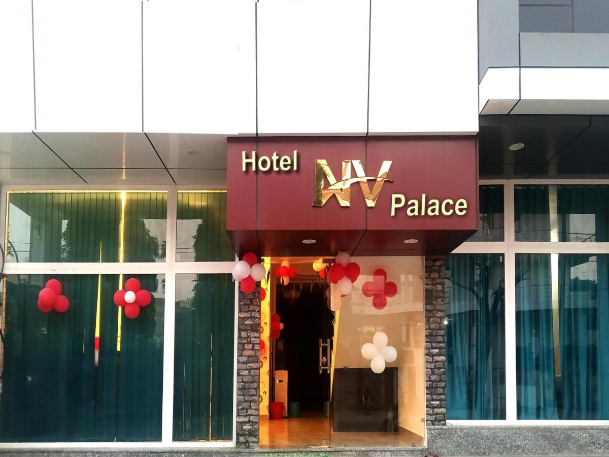 Nv Palace Hotel Vrindāvan 외부 사진